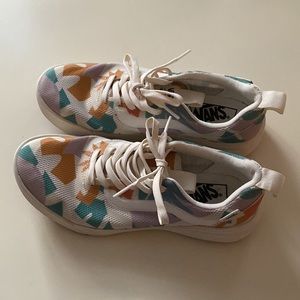 Vans ultrarange shoes